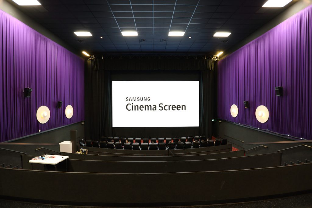 Samsung Cinema Screen