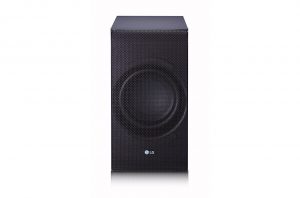 El subwoofer tiene un diseño algo menos estético