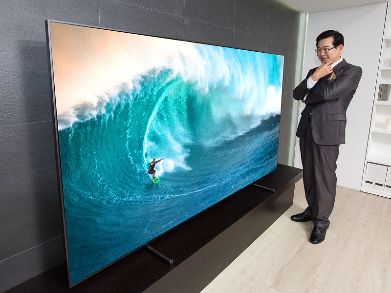 88-inch Q9 QLED TV 7