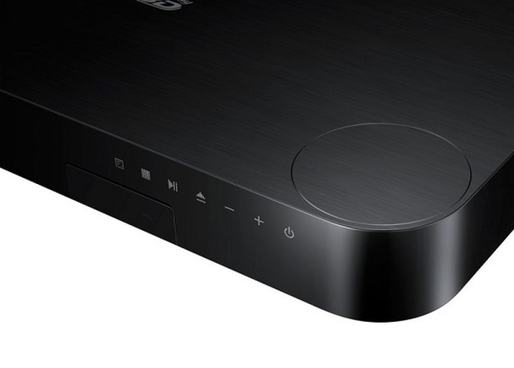 Samsung HT-J4500, Home Cinema 5.1 con Blu Ray integrado