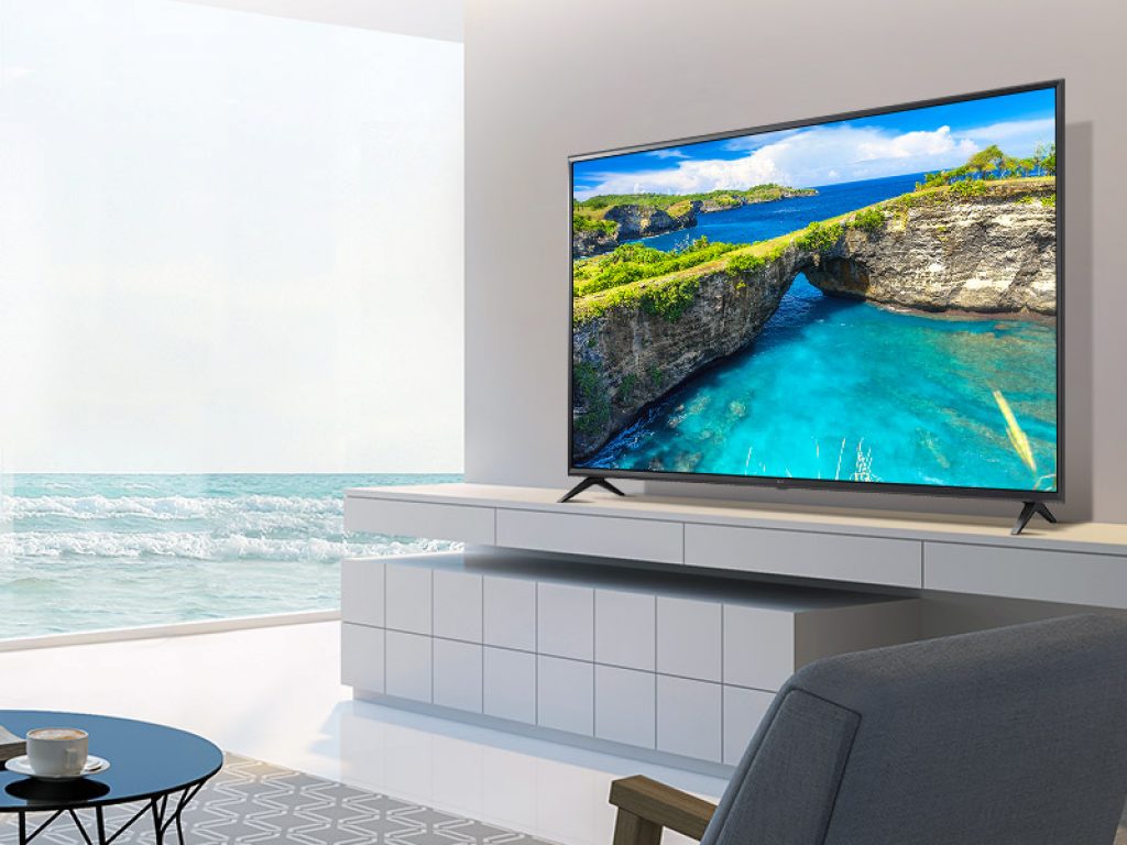 Какой телевизор самсунг выбрать. 55uk6500. Телевизор 60" LG 60up80006la. Телевизор LG 50uk6300.