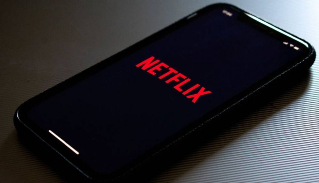 Sólo en los smartphones se podrá ver Netflix gratis