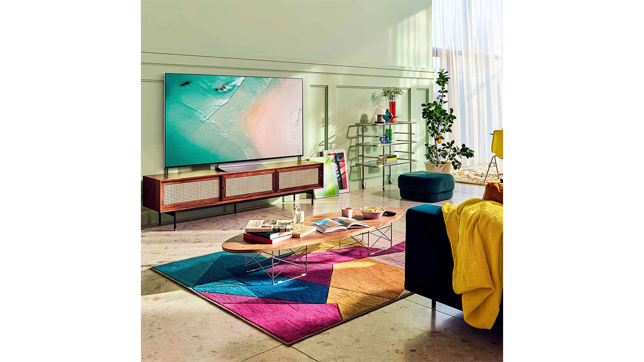 LG OLED55C2 Smart TV